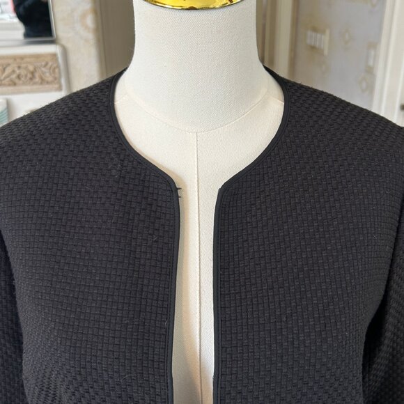 T Tahari Black Three Quarter Length Dress Jacket in Women's Size Small - Picture 3 of 10